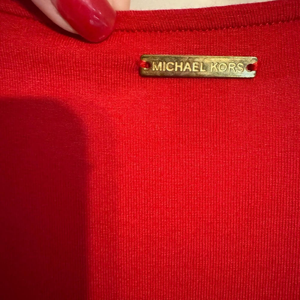 Michael Kors Red V-Neck Blouse PLUS: 1X #2 - Picture 8 of 10